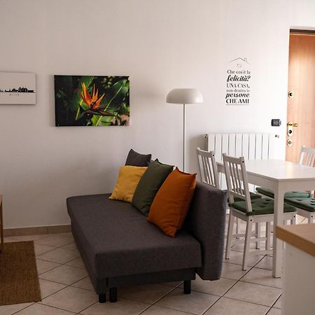 Appartamento Zenaup Saronno Ngoại thất bức ảnh